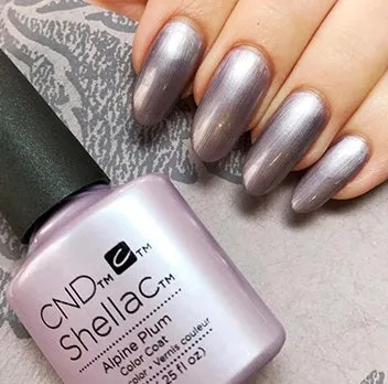 Alpine Plum * CND Shellac