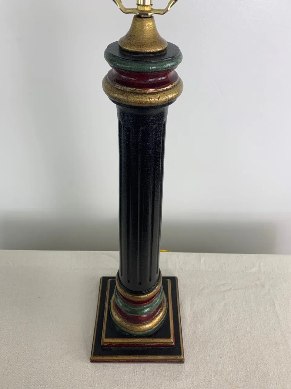 Lampcrafters Table Lamp, Green, Red, Gold, Traditional