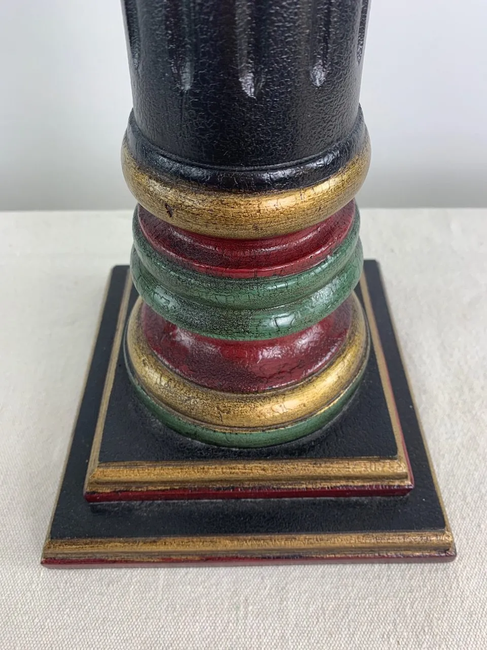 Lampcrafters Table Lamp, Green, Red, Gold, Traditional