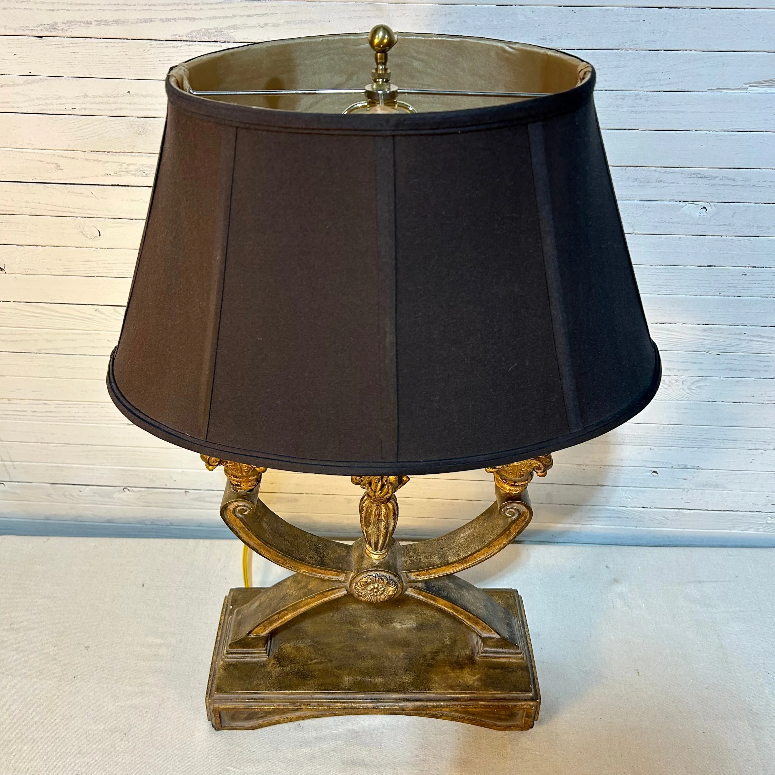 Leeazanne Table Lamp, Torch Shape with Oval Black Shade