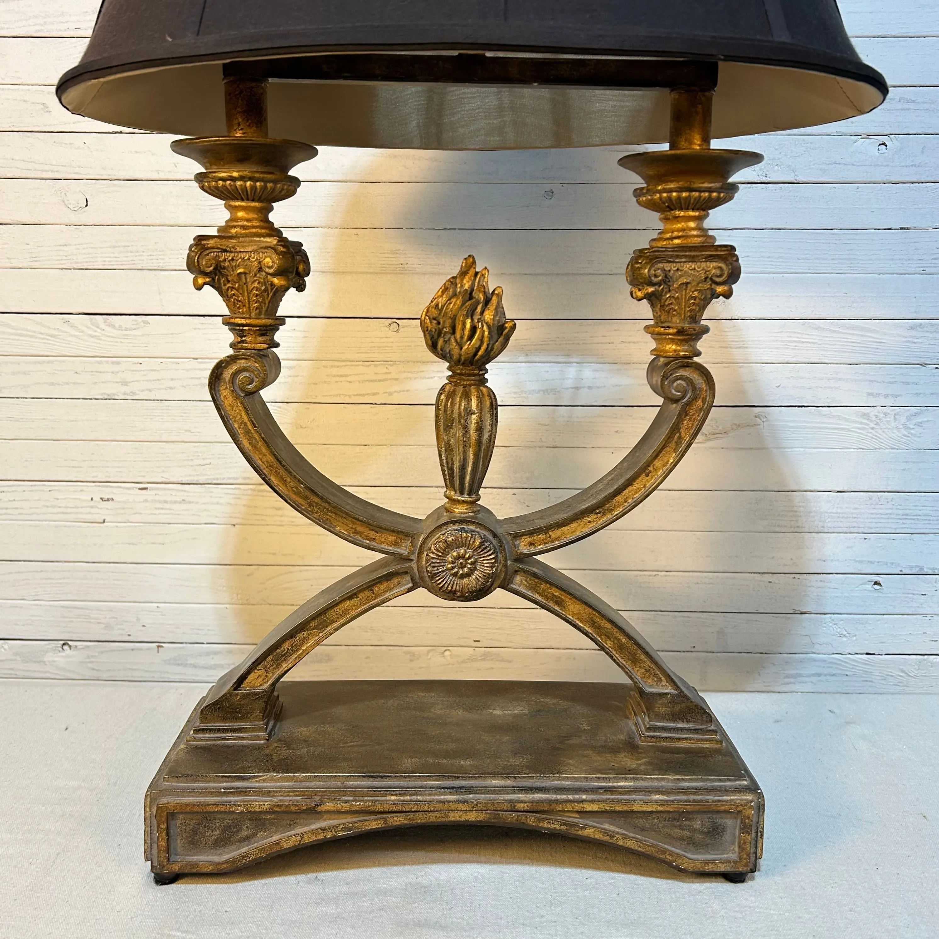 Leeazanne Table Lamp, Torch Shape with Oval Black Shade