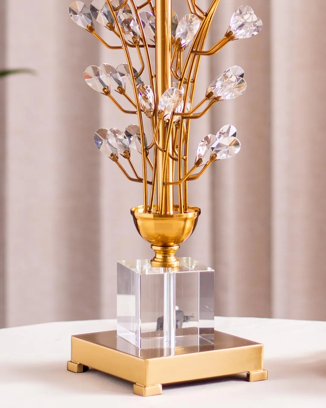 'Luxe Illuminate' Table Lamp